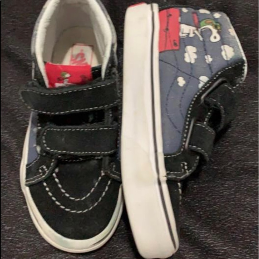 Snoopy Vans , limited edition